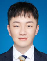 刘燊 照片