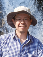 李俊伦 照片