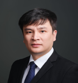 李铁 照片