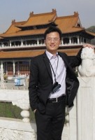 李加东 照片