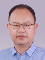 李微雪 照片