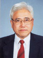 钱逸泰 照片