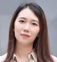 钟穗娟 照片