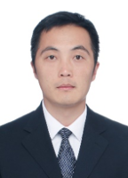 王健 照片