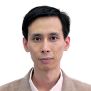 王耀威 照片