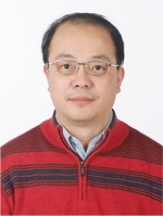杨卫 照片