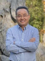 杨立中 照片