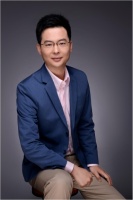 张国庆 照片