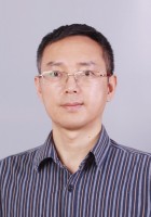 张洪 照片