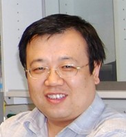 赵忠 照片