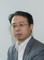 杨华 照片