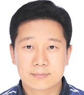周亮 照片