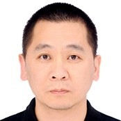 周敏 照片