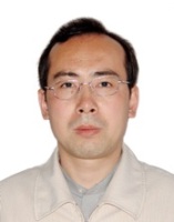李成 照片