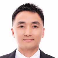 翁波 照片