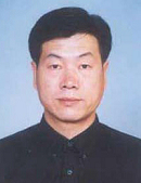 刘万发 照片