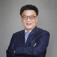 梁鑫淼 照片