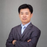 吴忠帅 照片