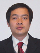 余正坤 照片