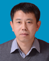曹立华 照片