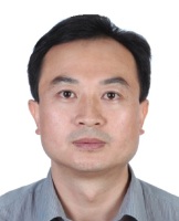 陈忠 照片