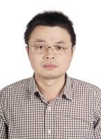 陈新华 照片