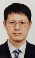 丁治明 照片