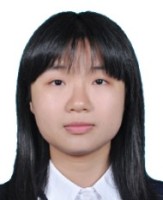 李甜 照片