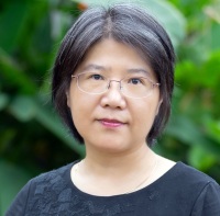 邓馨 照片