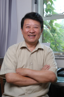 方家熊 照片