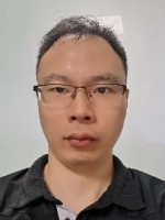 李伟东 照片