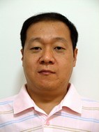 何清 照片