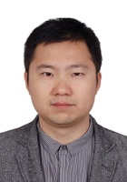 胡跃华 照片