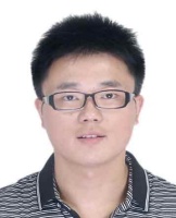 黄来明 照片