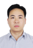 黄清育 照片