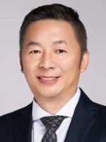 石磊 照片