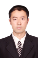 贾龙 照片