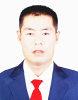 靳正忠 照片