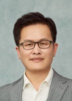 刘俊琢 照片