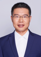 刘坤 照片