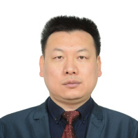 刘广 照片