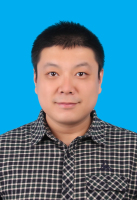 刘潮歌 照片