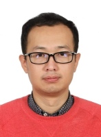 刘琳 照片