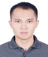 王毅仁 照片