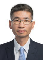卢增雄 照片