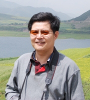吕昌河 照片