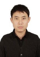 李伟 照片