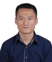 李克成 照片