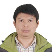 李喜琪 照片