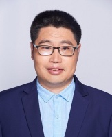李士强 照片